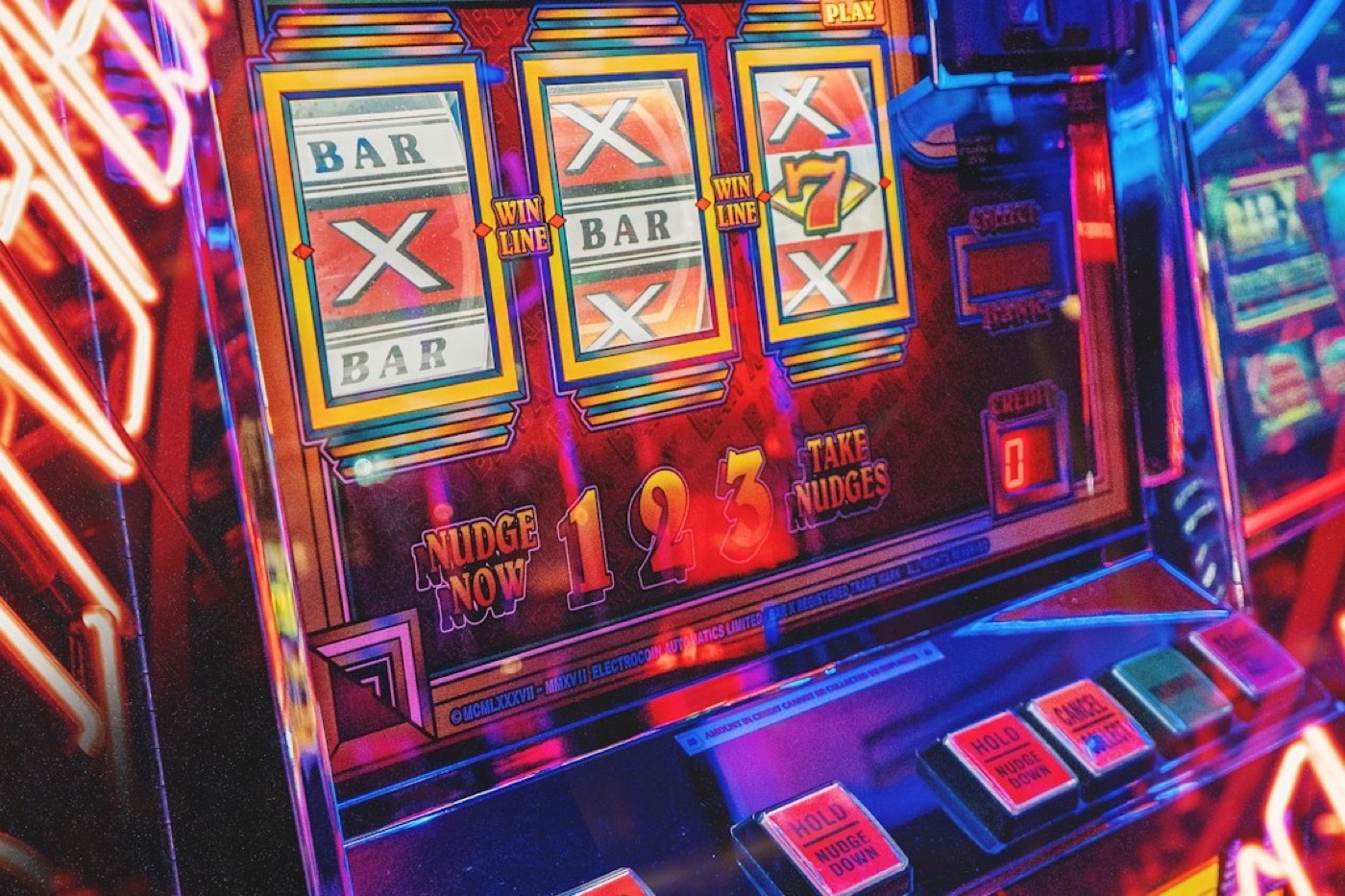 Виграшні системи слотів: paylines, ways-to-win і cluster pays
